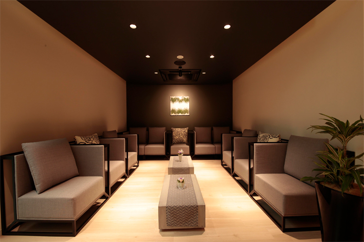 メディアージュクリニック 福岡院 🏥休診日変更について