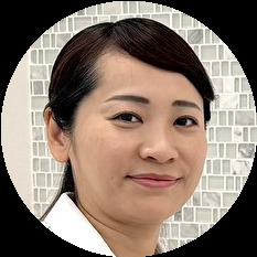 向井 英子(むかい えいこ)