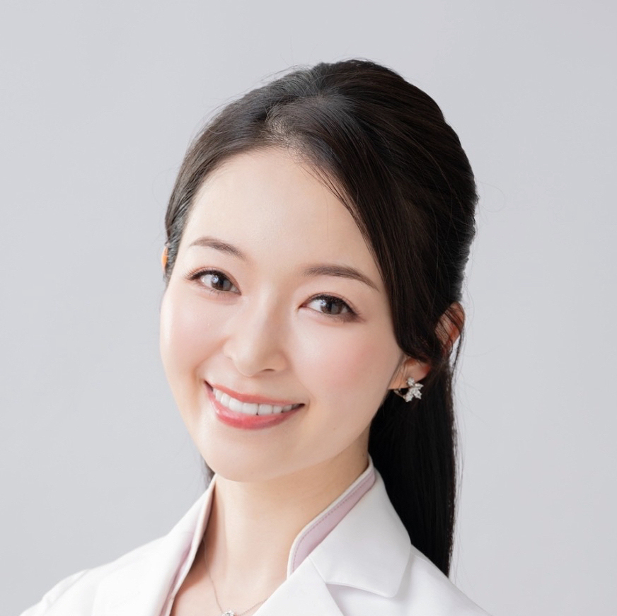 平岡 美樹子(ひらおか みきこ)
