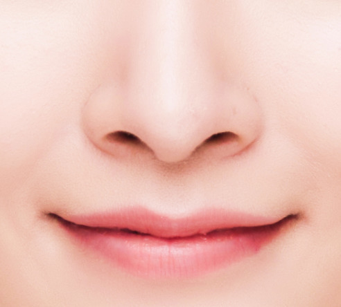 鼻の下（人中）