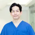 しらゆりメディカルクリニック （旧しらゆりビューティークリニック）の伊藤　孝明医師
