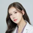 巴 窓花医師