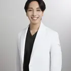 岩本　昌樹医師