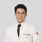 パク・シンギ医師
