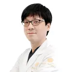 TS美容外科のキム・ナムヨプ医師