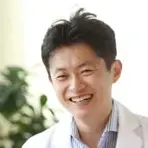 共立美容外科・歯科 共立美容外科 大阪本院の藤澤 空彦医師