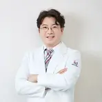 id美容外科 id（アイディ）美容外科のクォン・ジュヨン医師