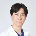 WOM CLINIC WOM CLINIC GINZA （ワム クリニック ギンザ）の湯田 竜司医師