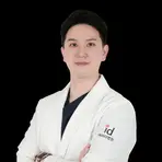 id美容外科 id（アイディ）美容外科のキム・ジェユン医師