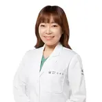 id美容外科 id（アイディ）美容外科のイ･ヘジン医師