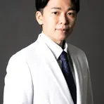 オザキクリニック オザキクリニックLUXE新宿の中 徳太郎医師