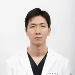 GNG美容外科のホン･ソンムン医師