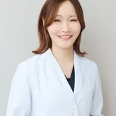 七里 阿寿美医師