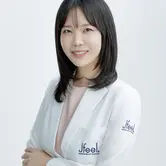 ファン・グムピ医師