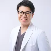 鶴田 佳雅医師