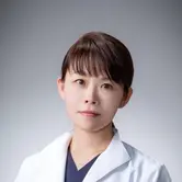 栗山 恵里花医師