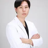境 直隆医師