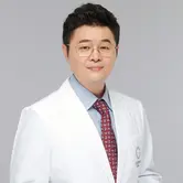 ユ・ギョンハン医師