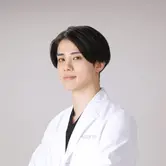 蕨野 真生医師