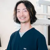 岡野 修一郎医師