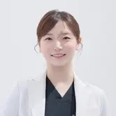 東京シンデレラ美容外科 池袋院の金智優医師