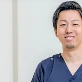 代々木駅前歯科の歯科医師　江塚 知輔医師