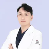 id（アイディ）美容外科のユン・ドギョン医師