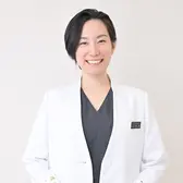セルサスデンタルクリニック東京の阿部 響子医師