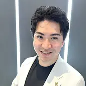 PRO CLINIC プロクリニック 銀座院の柚﨑 一輝医師
