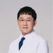 聖心美容クリニック 札幌院の中辻 隆徳医師