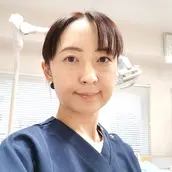 日比谷公園前歯科医院の乙丸 知映医師