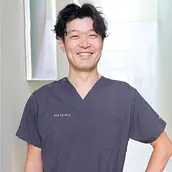 THE CLINIC（ザ・クリニック）東京院の三塚 健太郎医師