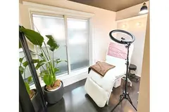 Red Pine 美容クリニックの内観写真