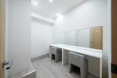 リアラクリニック 名古屋院の内観写真