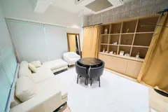 麻布台美容皮膚科クリニックの内観写真