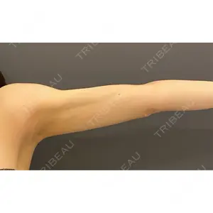 オアシス美容外科の