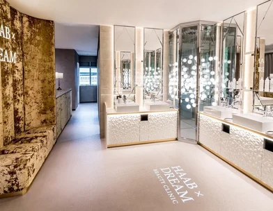 HAAB×DREAM BEAUTY CLINIC HAAB×DREAM BEAUTY CLINIC 大阪梅田院