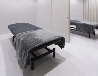 R Beauty CLINIC R Beauty CLINIC 大阪院