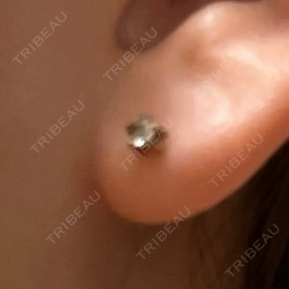 ピアス穴あけ 渋谷美容外科クリニック 渋谷院 BEFORE メイン用